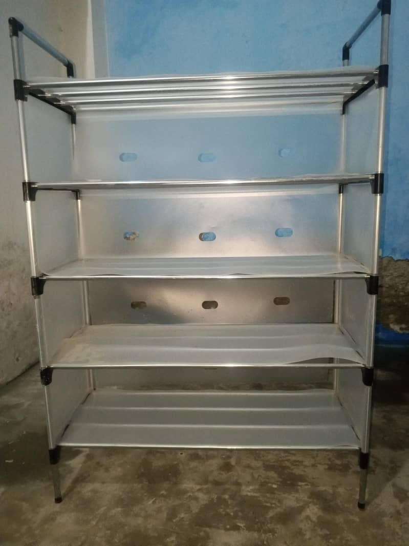 shose rack 2
