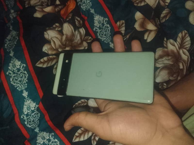 Google Pixel 6a 4