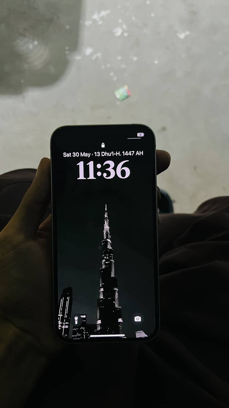 Apple iPhone 14 3