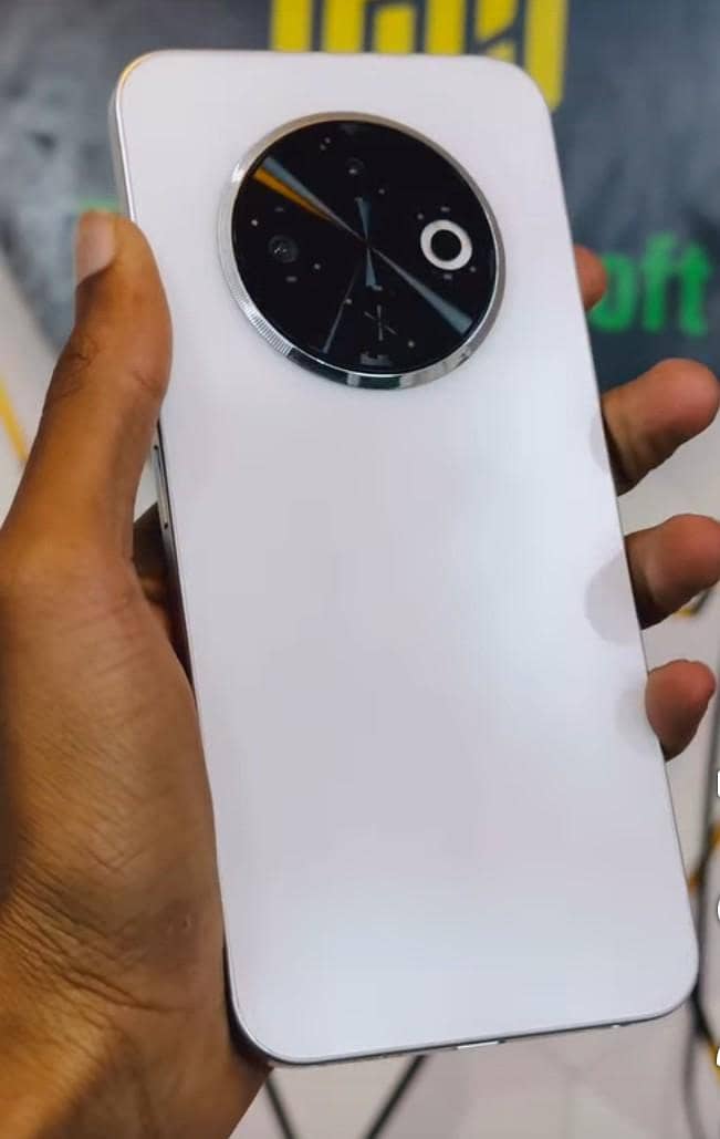 Tecno SPARK 30C 1