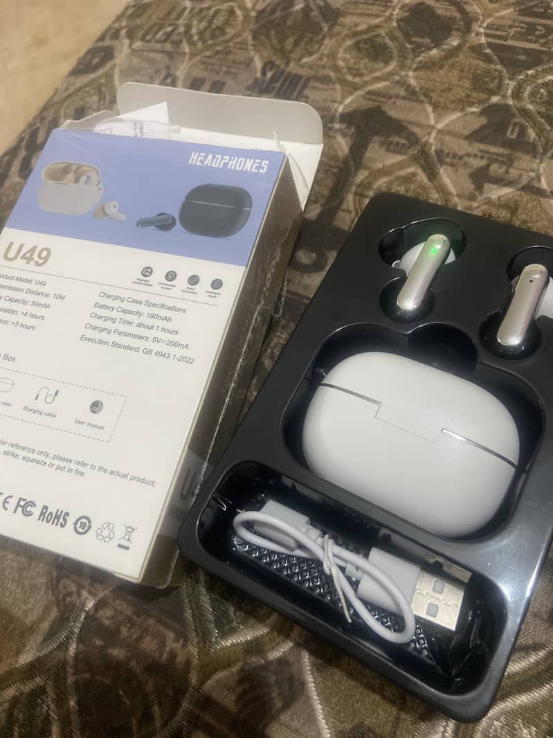Earbuds 6