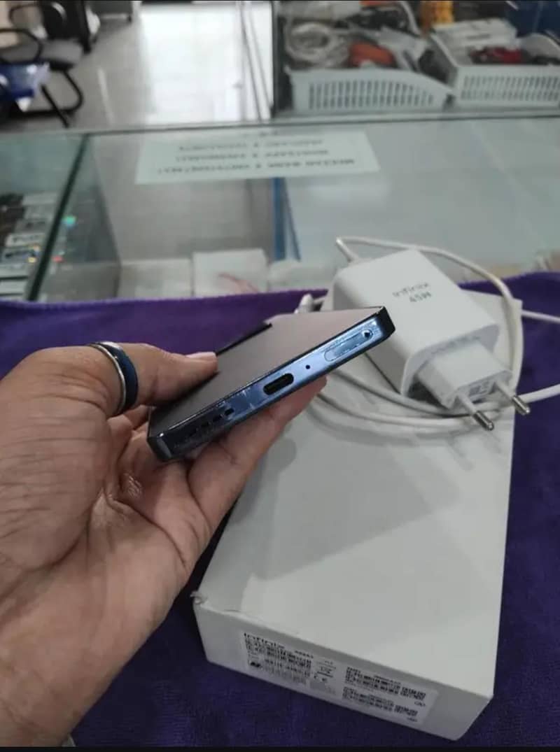 Infinix Note 40 1