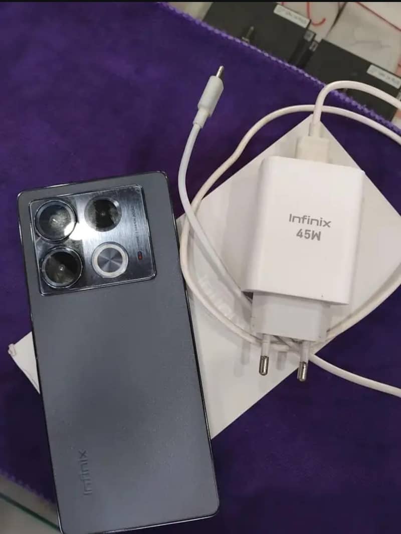 Infinix Note 40 3