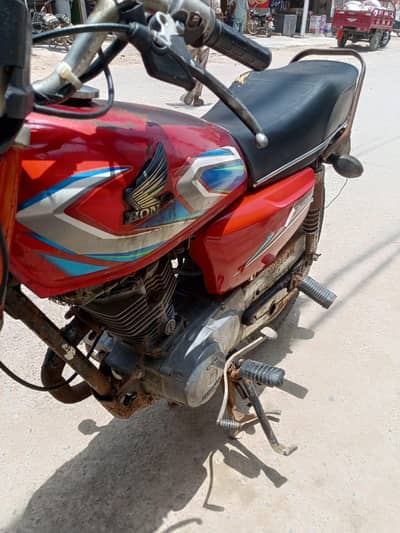 Honda cg 125