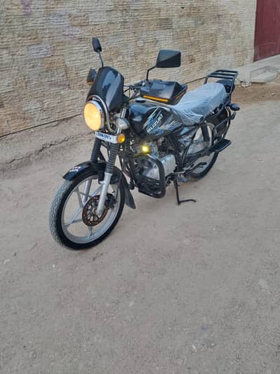 Suzuki GS SE 2020#0/3/1/7/0/0/2/4/6/2/9
