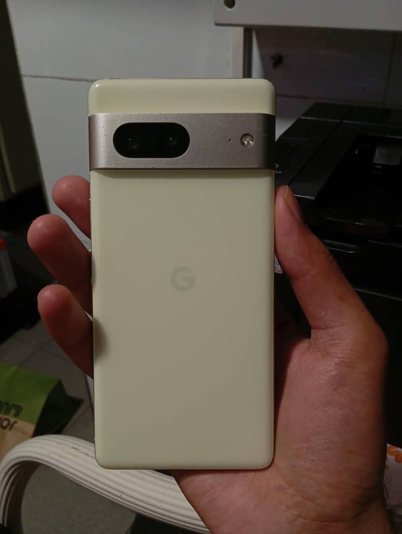 Google Pixel 7 3