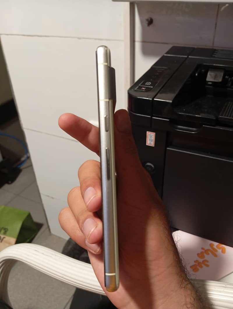 Google Pixel 7 5