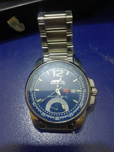 MANS WATCH FOR SALE URGENT GOOD CONDITION