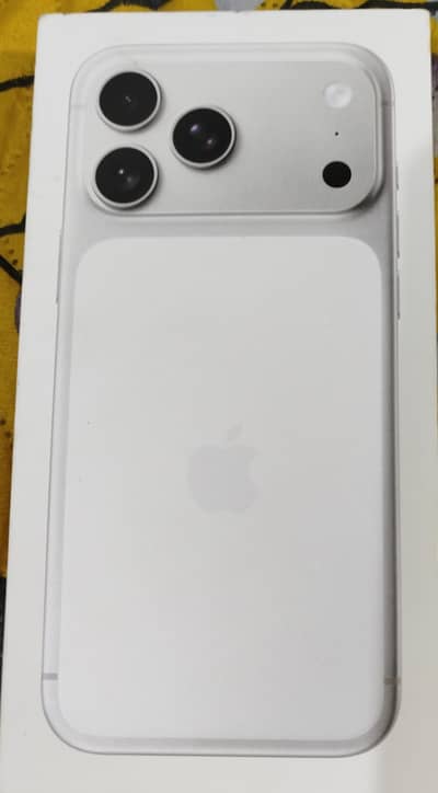 iPhone 17 pro max
