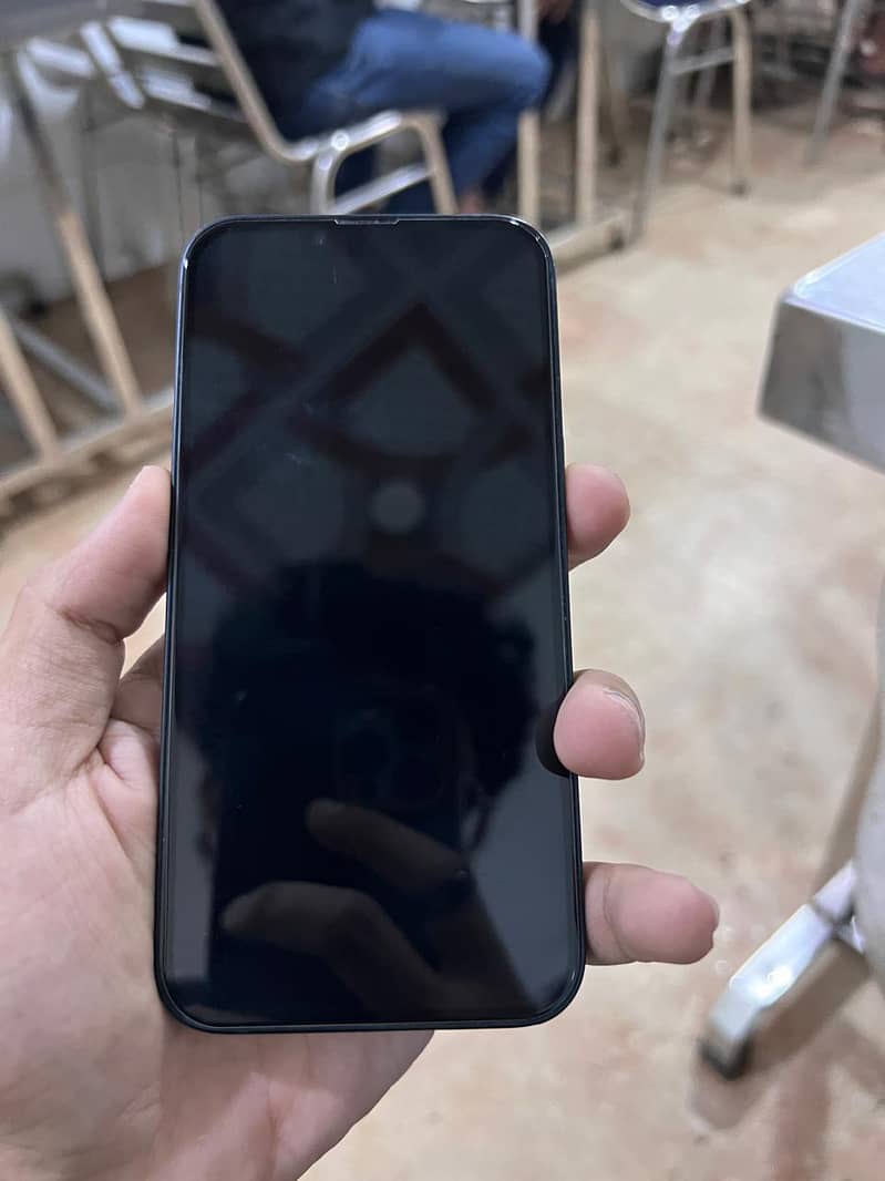 Apple iPhone 14 5