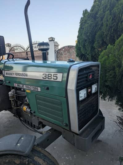 385 Green Tractor