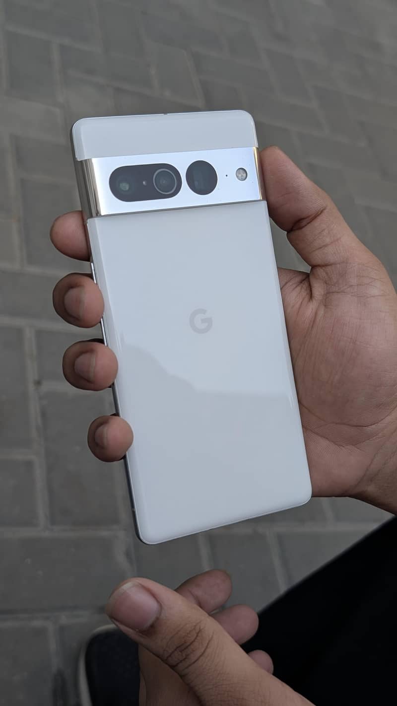 Google Pixel 7 Pro 0