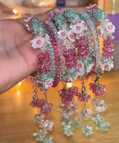 Gajra bracelets set