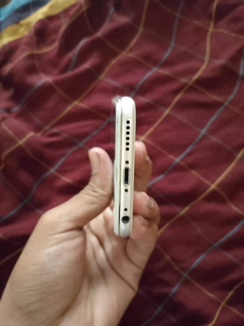 Apple iPhone 6 3