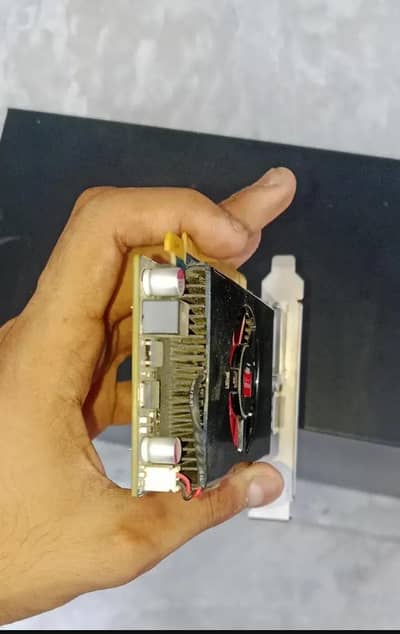 1GB graphic card