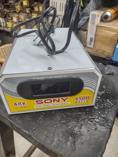 New 4500 Watt Step Down Transformer | Digital LCD Display| Heavy Duty