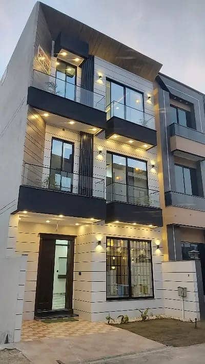 3 MARLA HOUSE FOR SALE IN UNION GREEN COLLEGE ROAD LAHORE