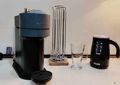Nespresso Vertou Next & Milk Frothier