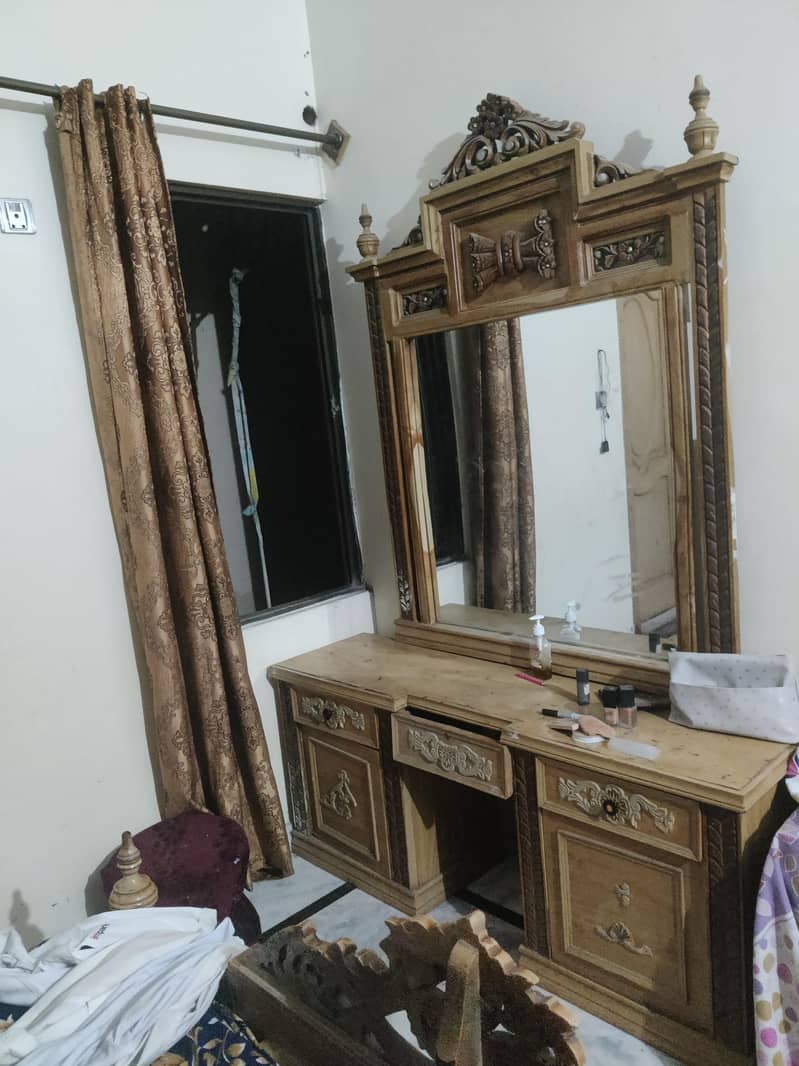 KING Size Double Bed 3