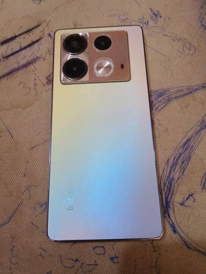 Infinix Note 40 1