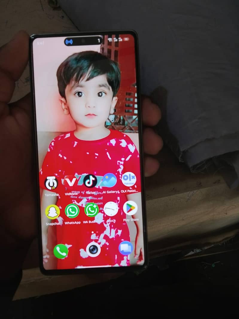Infinix Note 40 6