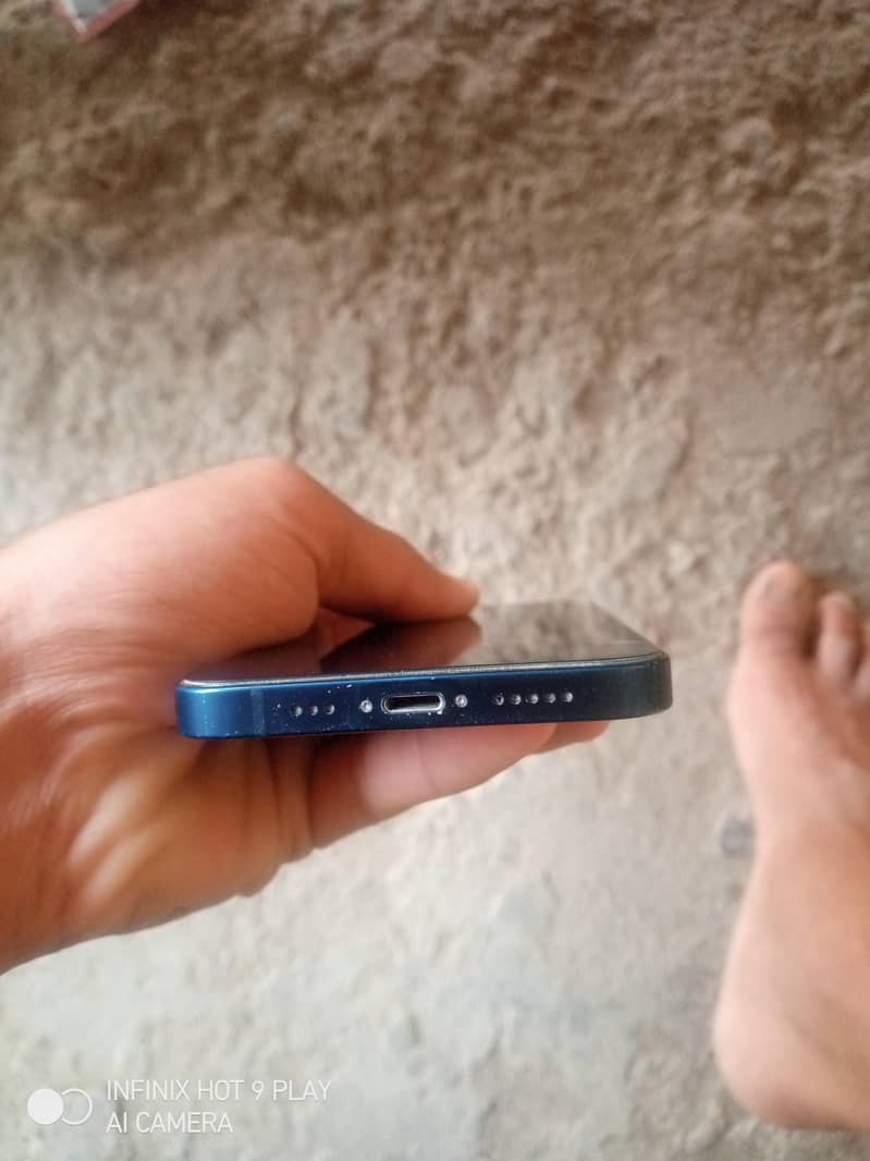 iPhone12 4