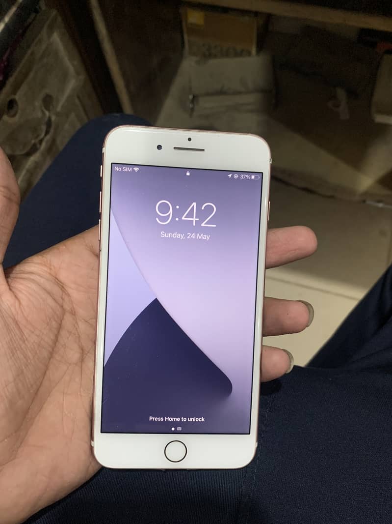 Apple iPhone 7 Plus 4