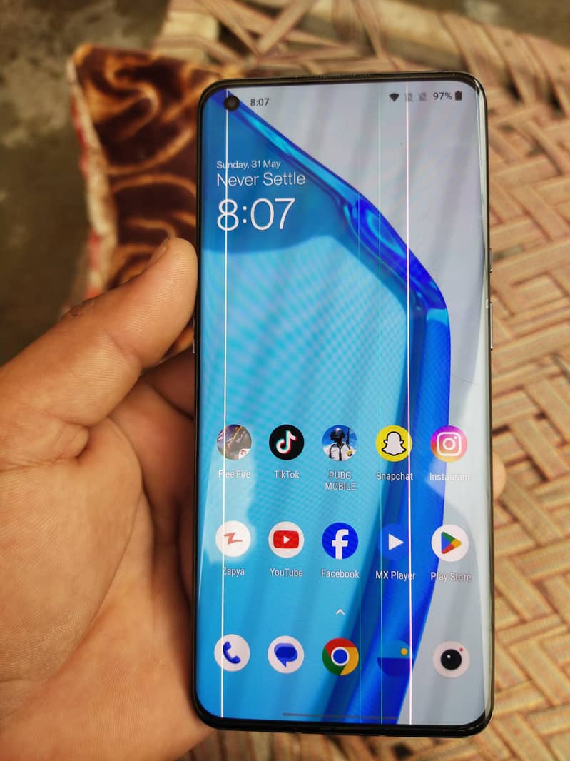 One Plus 9 Pro 0