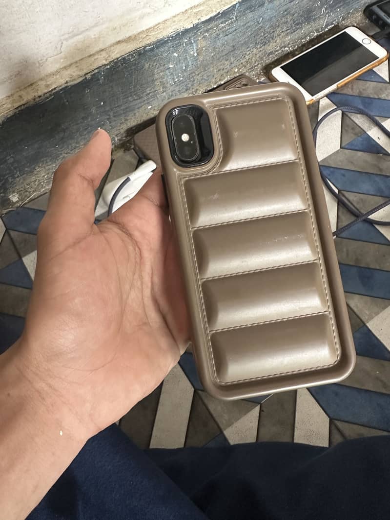 Apple iPhone X 1