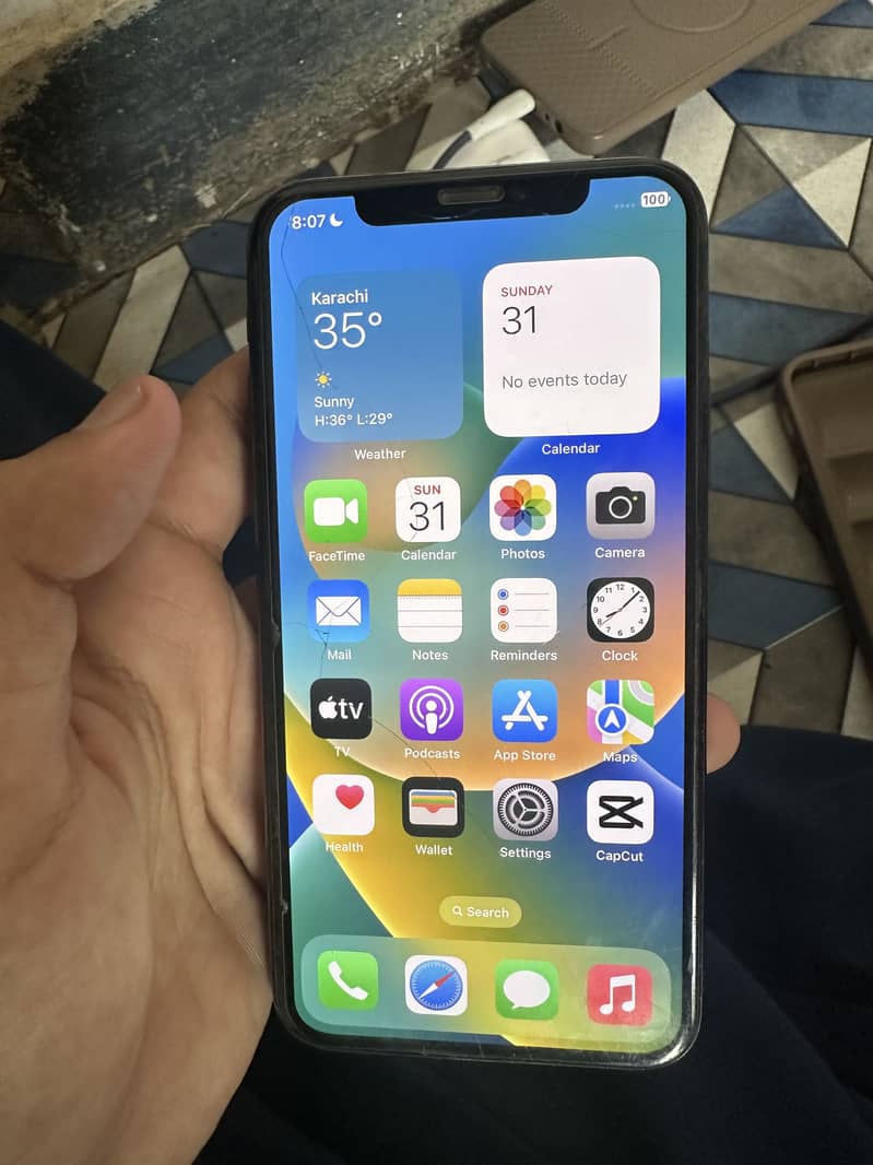 Apple iPhone X 3