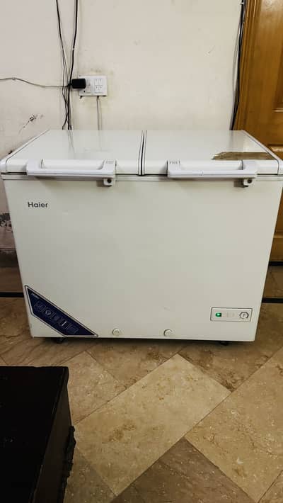 Haeir double door energy saving deep freezer large size
