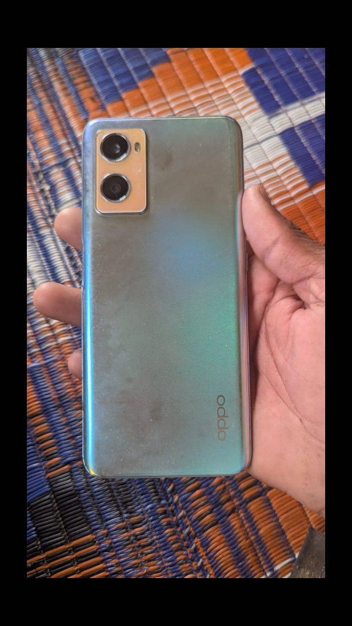 Oppo A96 0