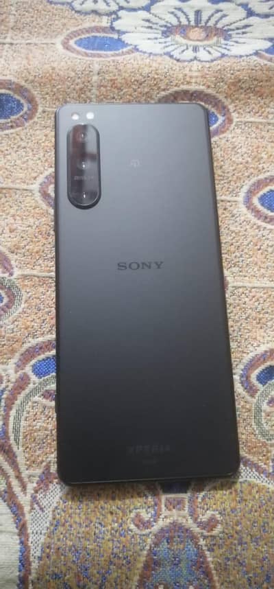 Sony Xperia 5  mark 4 8gb 128gb non pta 10.10 condition only phone