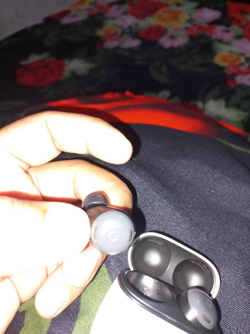 Google pixel buds pro 3