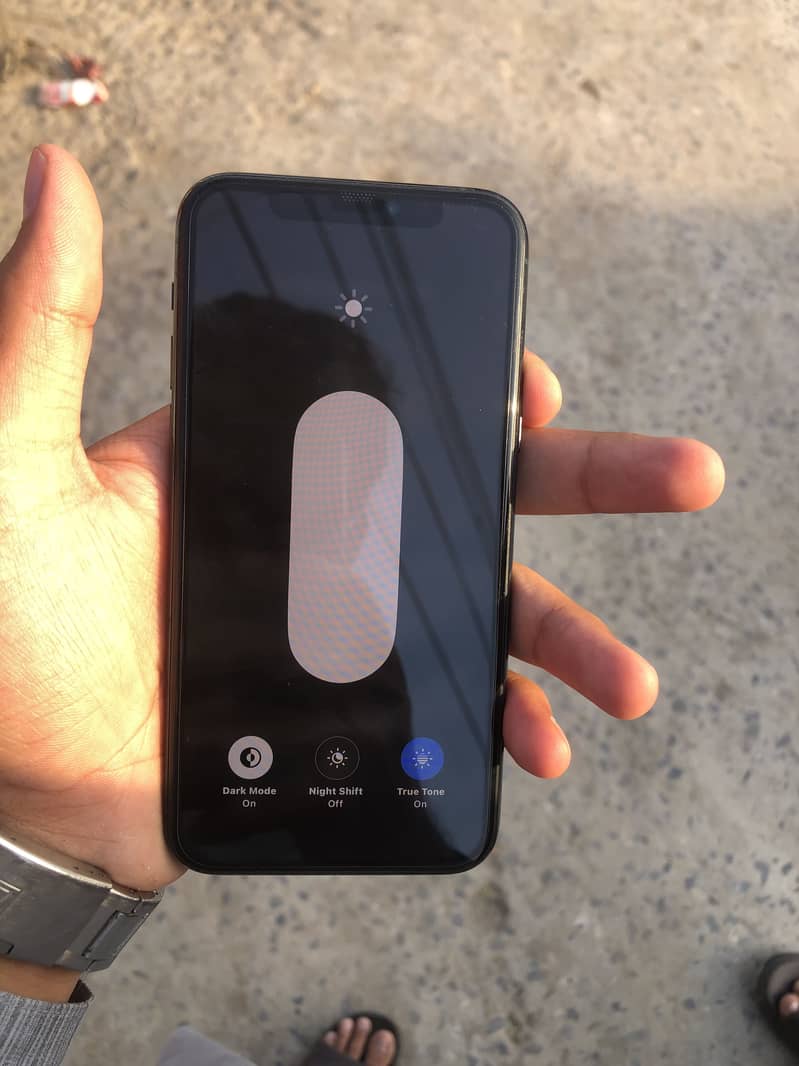 Apple iPhone 11 Pro 1