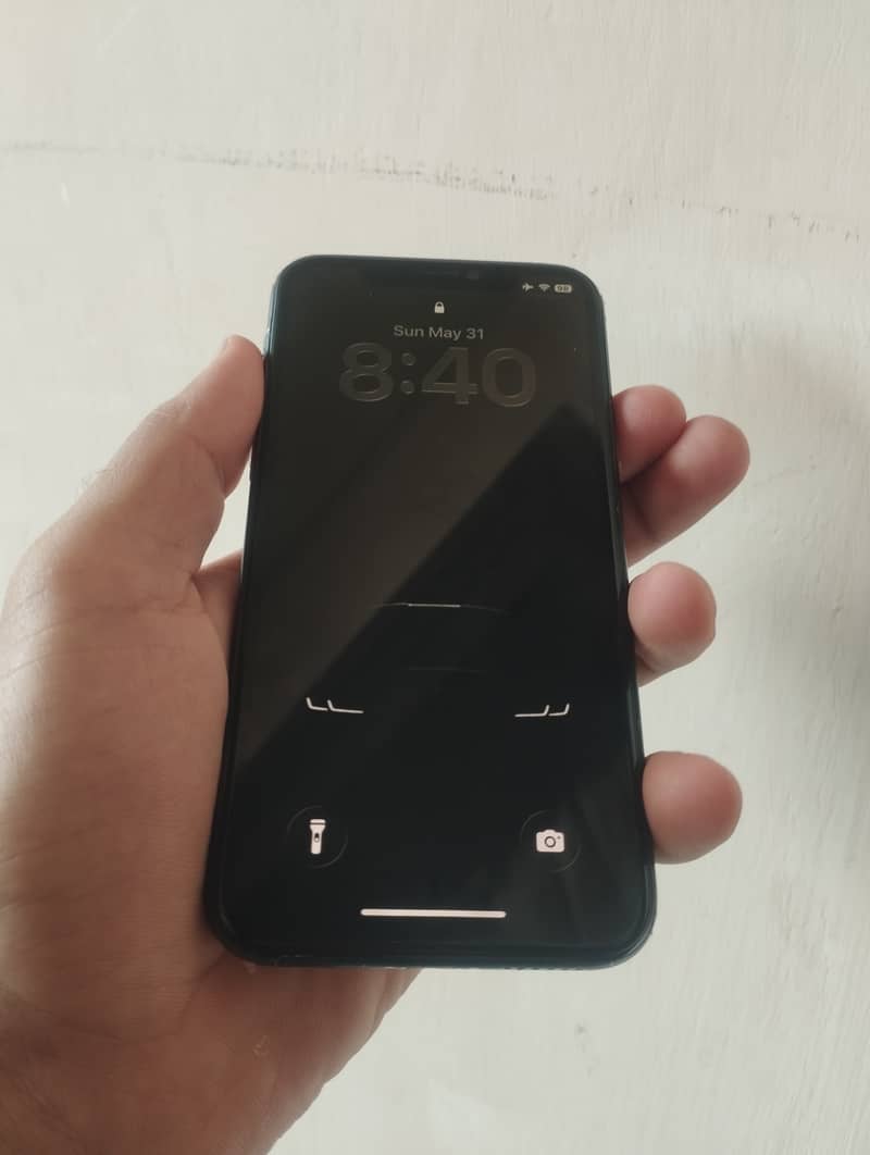 Apple iPhone 11 Pro 1