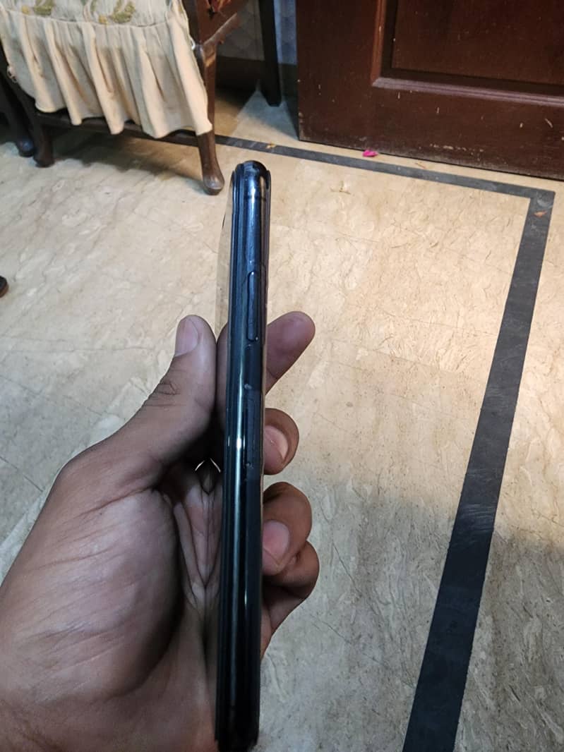 Apple iPhone X 2