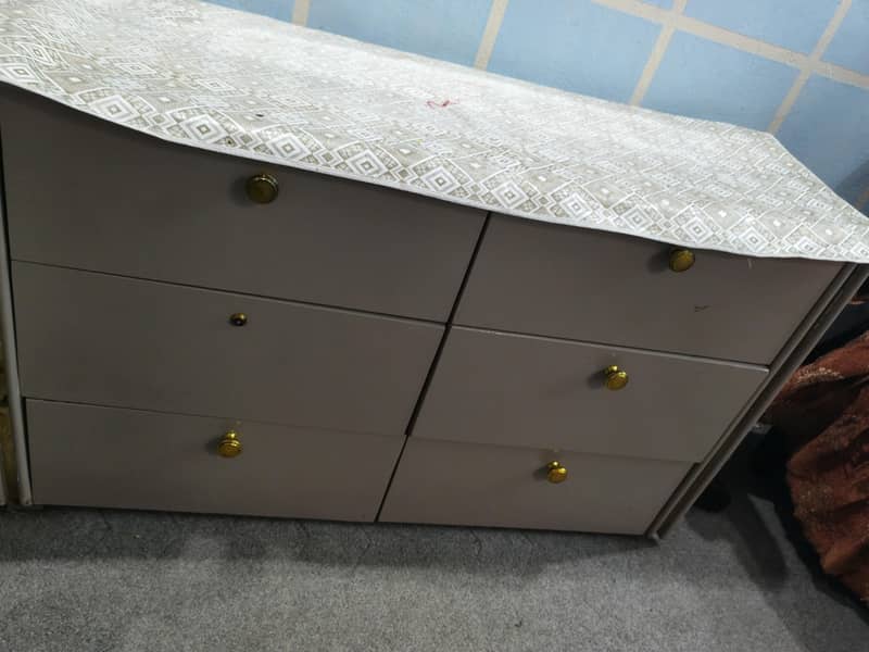new condition bed 5