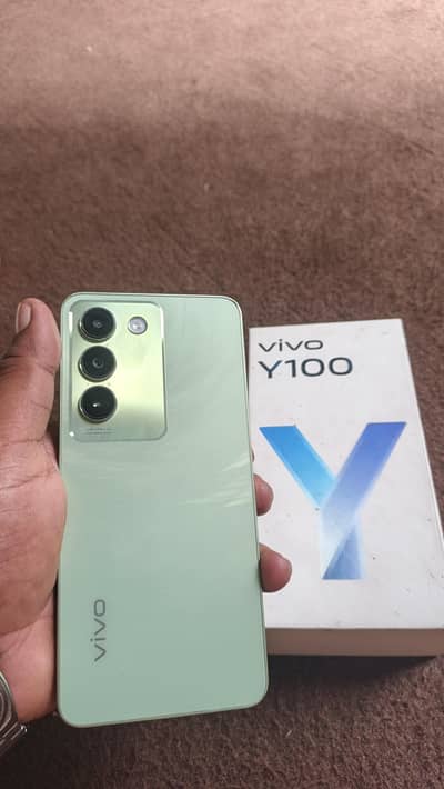 Vivo y100 8gb 256gb all ok complete box condition 10 by 9