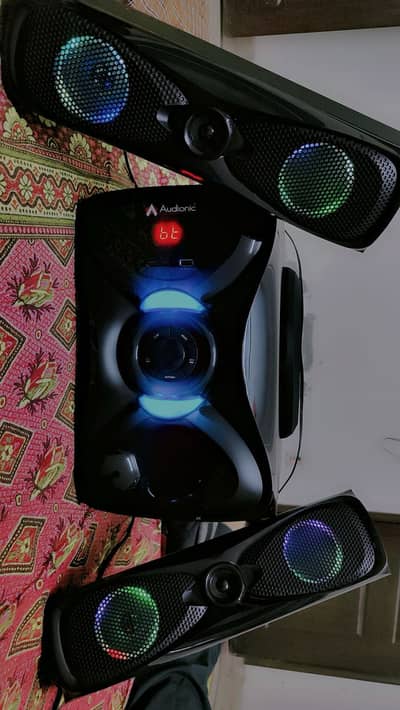 Audionic Rainbow R30