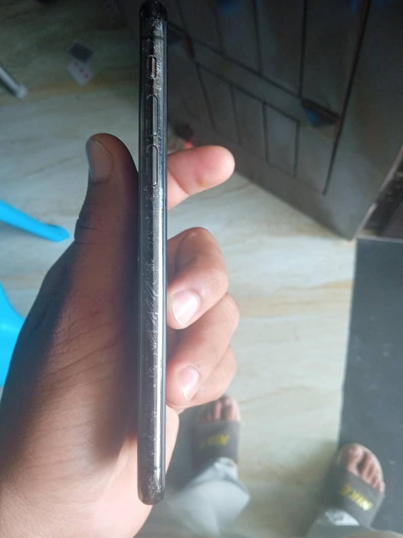 Apple iPhone X 1