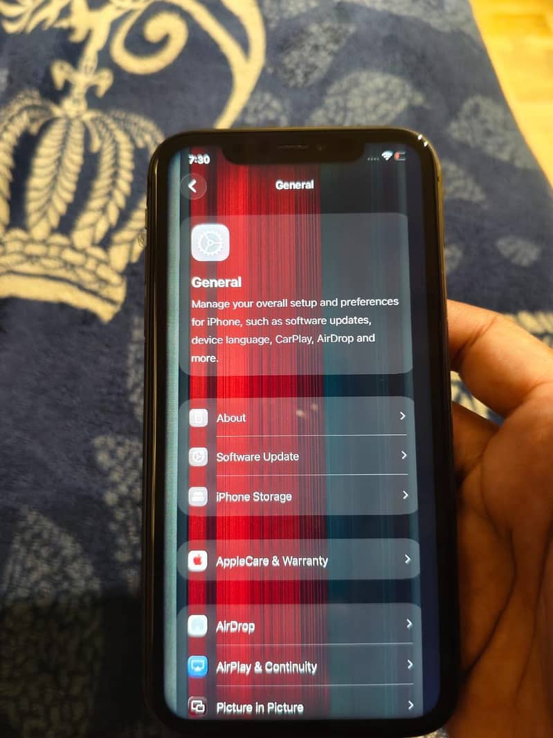 iPhone 11 7