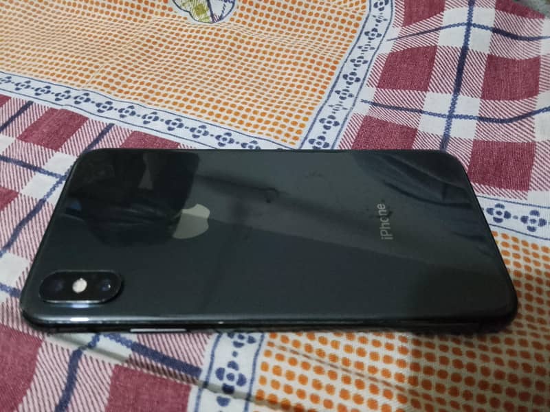 Apple iPhone X 1