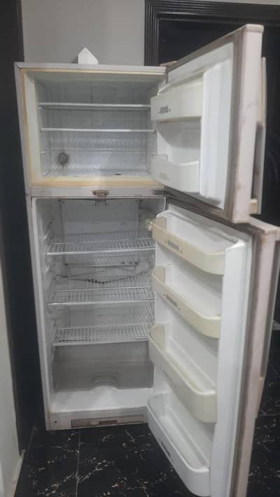 Used Refrigerator in Good Condition