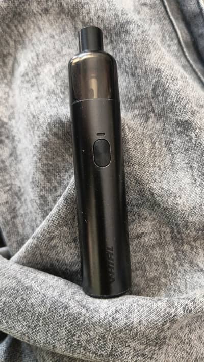 Uwell Whirl S2 Pod Kit / Vape (10/10 Condition) 18+ only