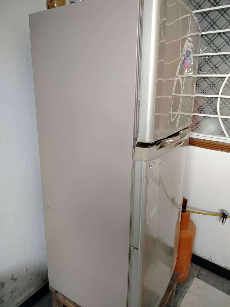 refrigerator 2