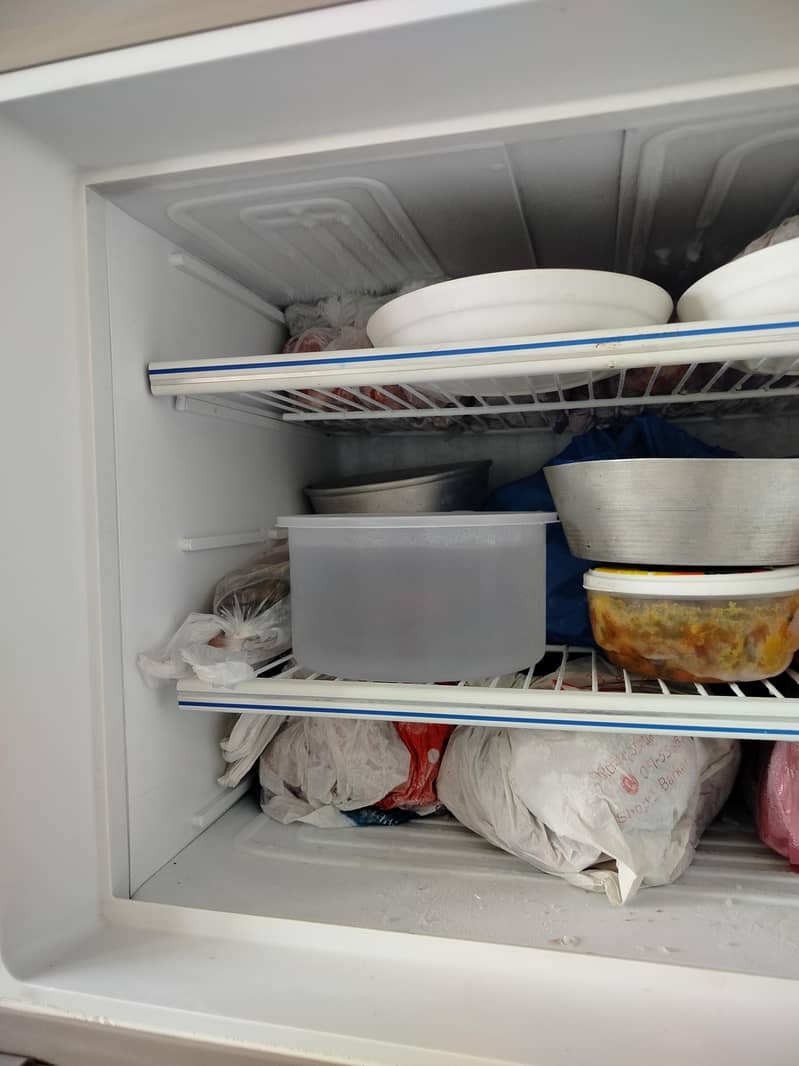 refrigerator 4