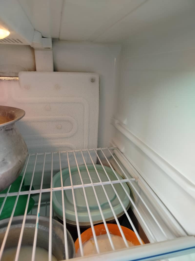 refrigerator 7