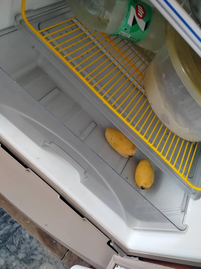 refrigerator 8
