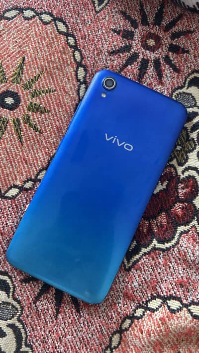 Vivo 1823